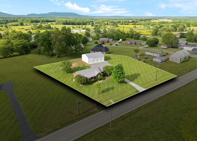Property at 1761 Center Hill Rd, Woodbury, TN 37190, 3 beds, 2 baths
