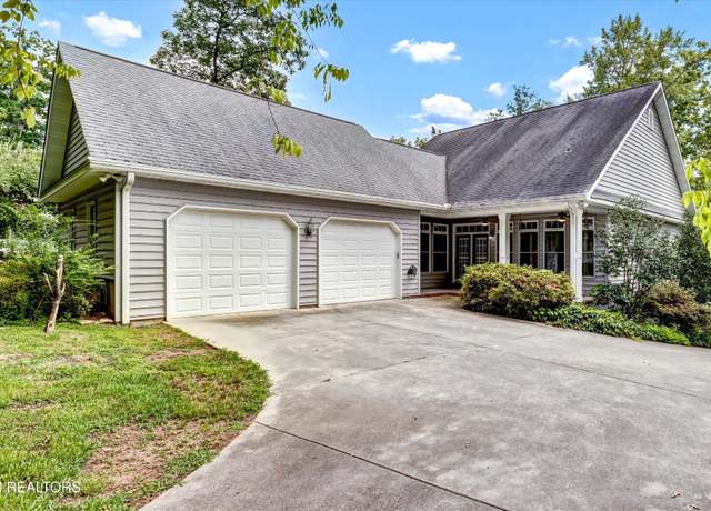 Property at 140 Ootsima Way, Loudon, TN 37774, 3 beds, 2.5 baths