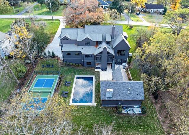 Property at 910 Robertson Academy Rd, Nashville, TN 37220, 6 beds, 7 baths