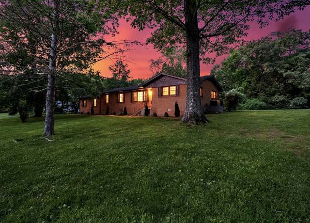 Property at 106 Craighead Rd, Tullahoma, TN 37388, 3 beds, 2 baths