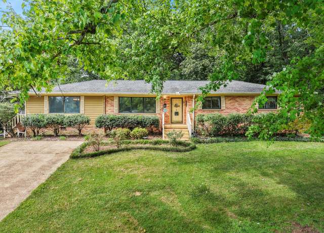 Property at 3538 Claremont Ave, Chattanooga, TN 37412, 3 beds, 2.5 baths