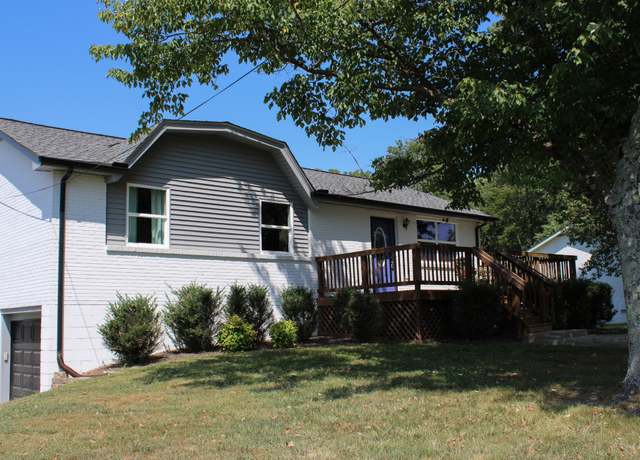 Property at 701 Calista Rd, White House, TN 37188, 3 beds, 1 bath