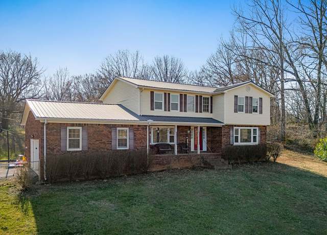 Property at 783 W Main St, Mcminnville, TN 37110, 3 beds, 3.5 baths