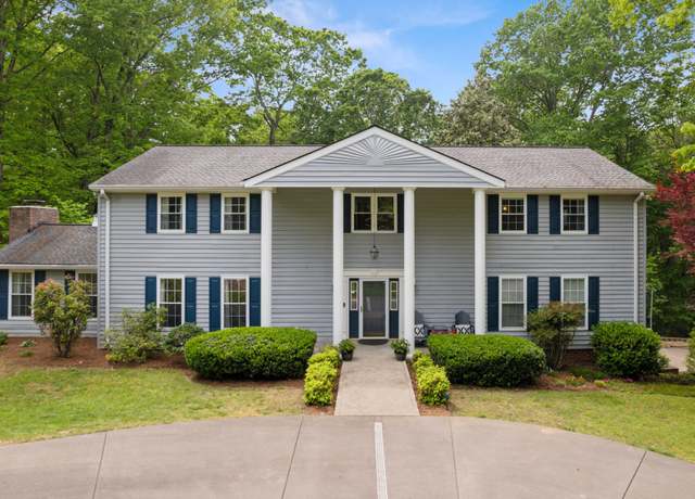 Property at 319 Powder Mill Dr, Ashland City, TN 37015, 3 beds, 3.5 baths