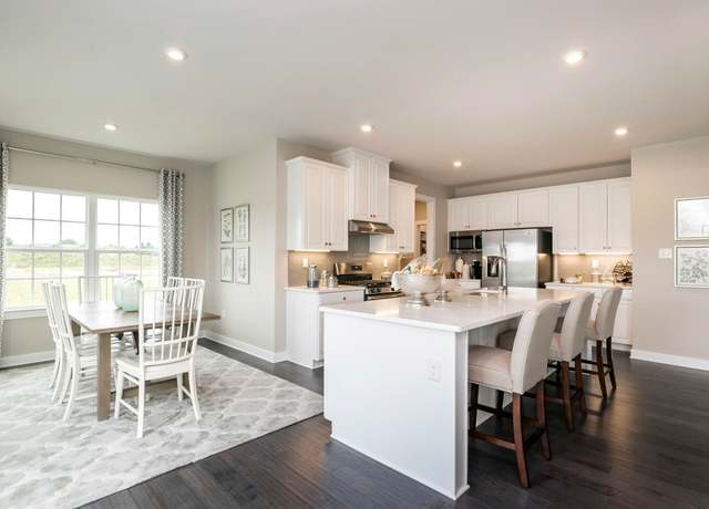 Property at 1289 Bay Meadows Way, Pleasant View, TN 37146, 4 beds, 2.5 baths