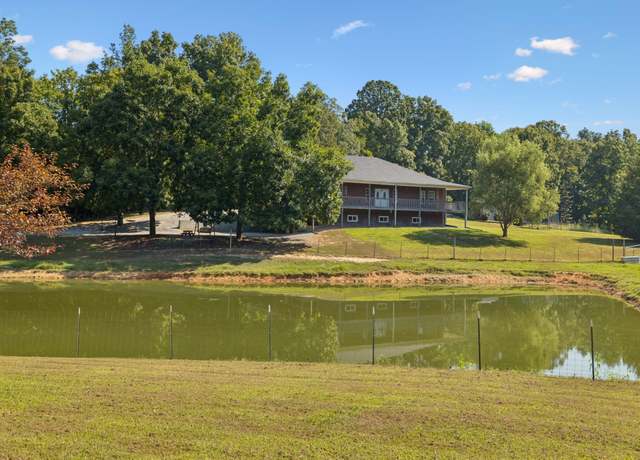 Property at 1018 Pleasant Valley Rd, Chapmansboro, TN 37035, 3 beds, 2.5 baths