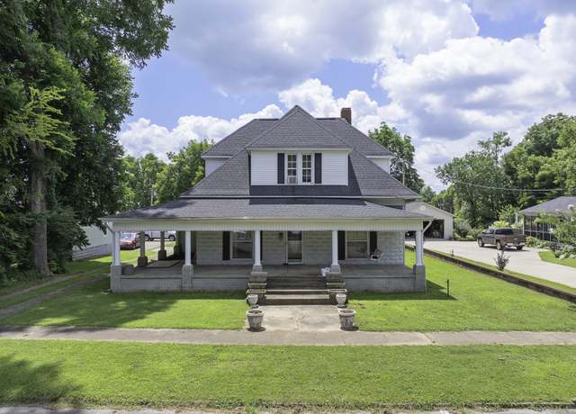 Property at 107 Monroe Ave, Lexington, TN 38351, 3 beds, 1.5 baths