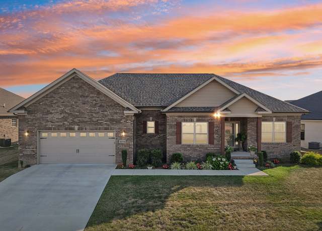 Property at 5312 Amber Creek Ln, Bowling Green, KY 42101, 3 beds, 2 baths