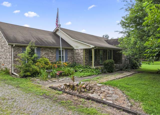 Property at 1949 Orchard Park Dr, Murfreesboro, TN 37128, 3 beds, 2 baths