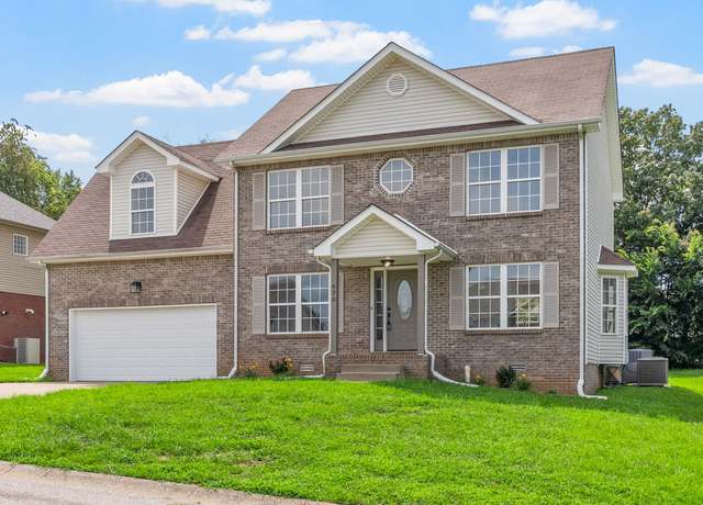Property at 670 Superior Ln, Clarksville, TN 37043, 5 beds, 2.5 baths