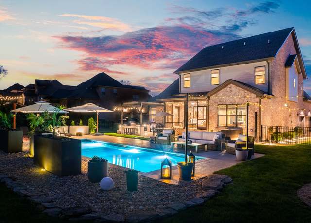 Property at 409 Huntington Dr, Lebanon, TN 37087, 4 beds, 3.5 baths