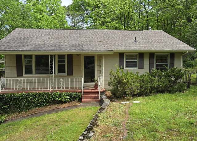 Property at 133 Hill Rd, Chattanooga, TN 37415, 3 beds, 2 baths