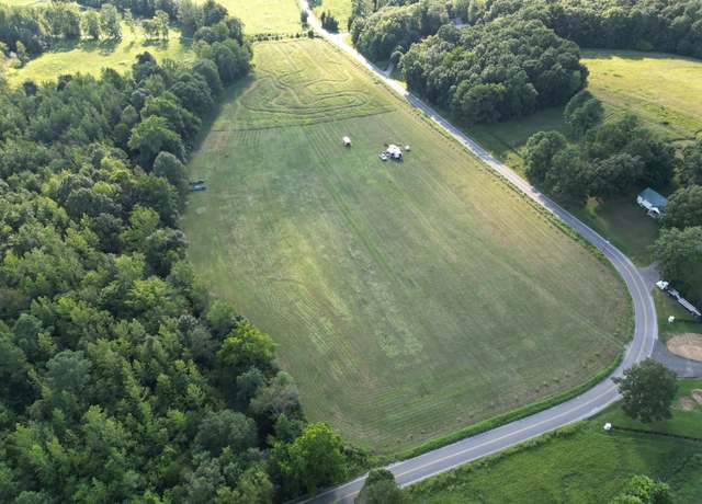 Property at 0 Curtis Chapel Rd, Mc Ewen, TN 37101