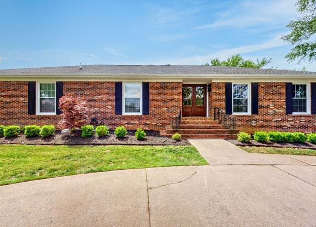 Property at 400 Westland Dr, Lebanon, TN 37087, 4 beds, 3 baths