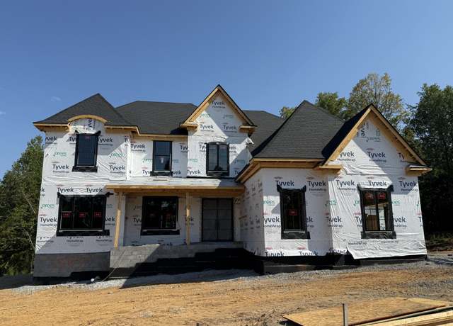 Property at 5700 Nola Dr, Arrington, TN 37014, 5 beds, 6 baths