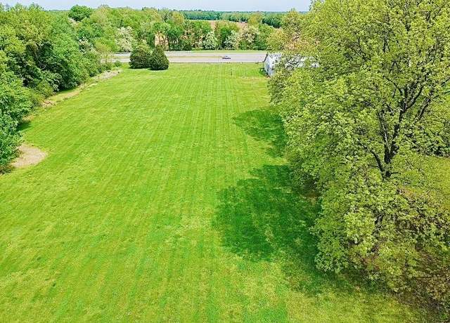 Property at 1551 Woodlawn Rd, Clarksville, TN 37042