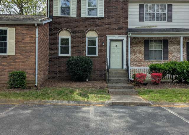 Property at 217 Oak Grove Dr #217, Nashville, TN 37217, 2 beds, 3 baths