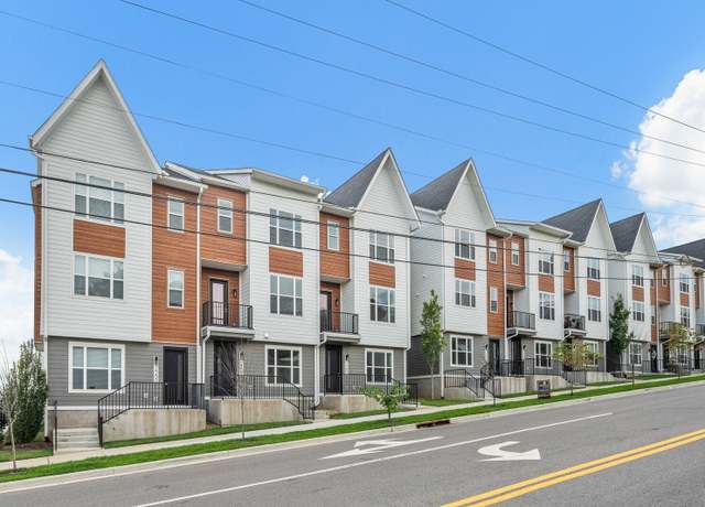 Property at 2202 Old Matthews Rd, Nashville, TN 37207, 4 beds, 4.5 baths