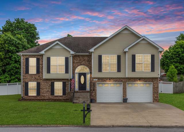 Property at 527 Winding Bluff Way, Clarksville, TN 37040, 4 beds, 3 baths