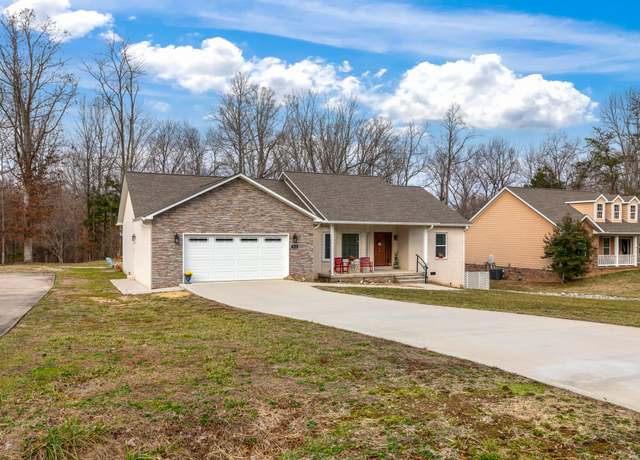 Property at 912 Curtiswood Ct, Cookeville, TN 38506, 3 beds, 2.5 baths