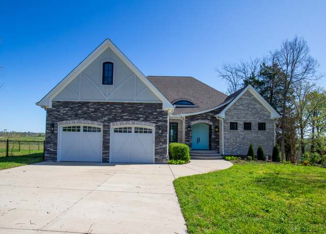 Property at 1401 Pawnee Trl, Madison, TN 37115, 3 beds, 3 baths