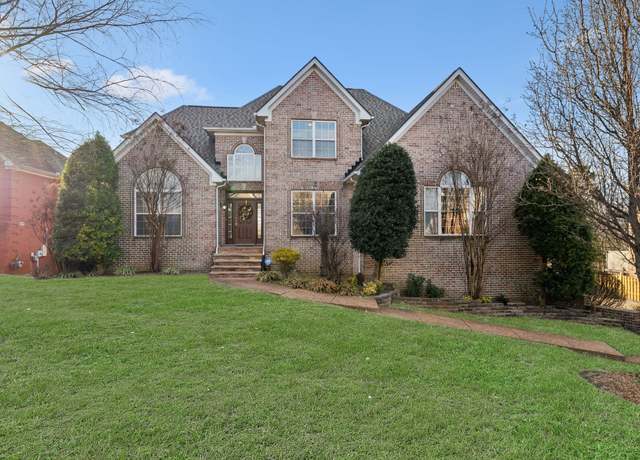 Property at 5512 Brookshire Dr, Nashville, TN 37211, 4 beds, 3.5 baths