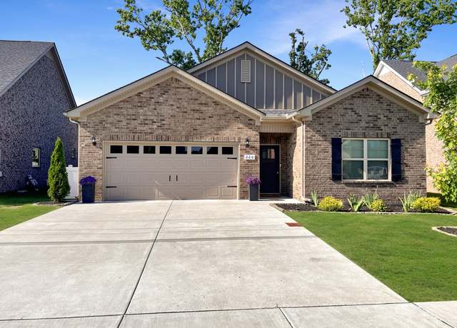 Property at 260 Thorpe Dr, Spring Hill, TN 37174, 4 beds, 2 baths