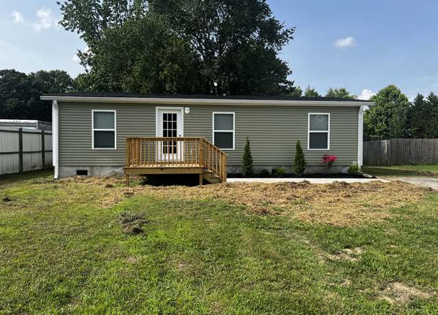 Property at 92 Elm St, Manchester, TN 37355, 3 beds, 2 baths
