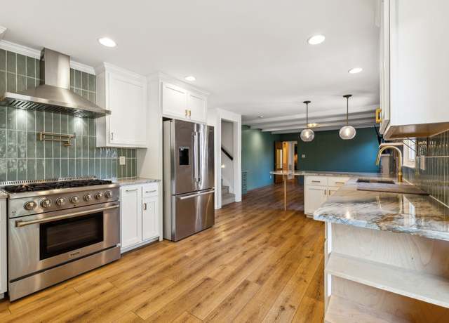 Property at 113 Gordon Dr, Lebanon, TN 37087, 5 beds, 2.5 baths