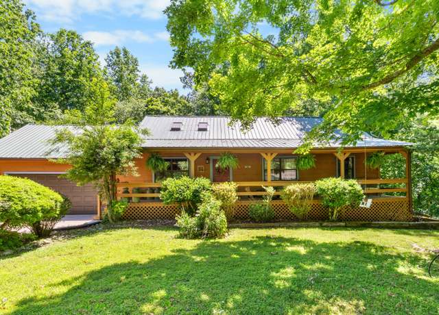 Property at 123 Hidden Trl, Dover, TN 37058, 3 beds, 2 baths