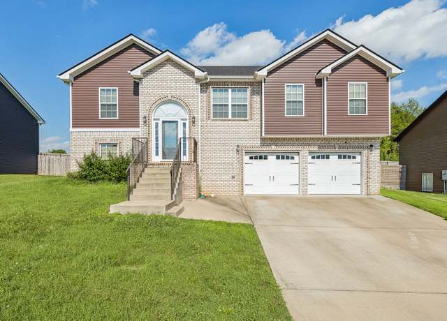 Property at 133 Kingstons Cv, Clarksville, TN 37042, 5 beds, 3 baths