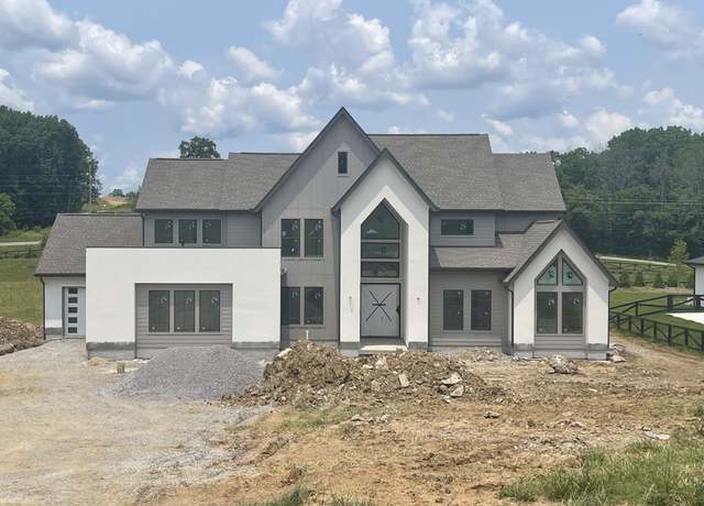 Property at 7112 Bonterra Dr, Franklin, TN 37064, 5 beds, 5.5 baths