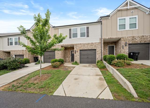 Property at 818 Arrington Way, Columbia, TN 38401, 3 beds, 2.5 baths