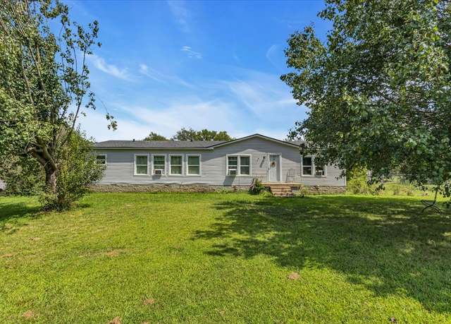 Property at 3015 Murfreesboro Rd, Lebanon, TN 37090, 3 beds, 2 baths