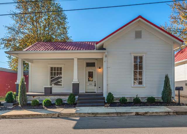 Property at 209 W 13th St, Columbia, TN 38401, 6 beds, 5 baths