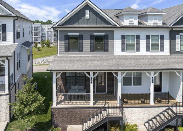 Property at 416 Portsdale Dr, Brentwood, TN 37027, 2 beds, 3.5 baths