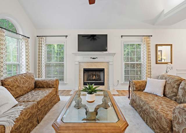 Property at 313 Red Feather Ln, Brentwood, TN 37027, 4 beds, 3 baths