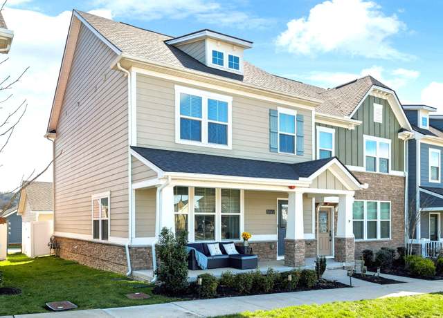 Property at 5012 Birchcroft Ln, Franklin, TN 37064, 3 beds, 2.5 baths