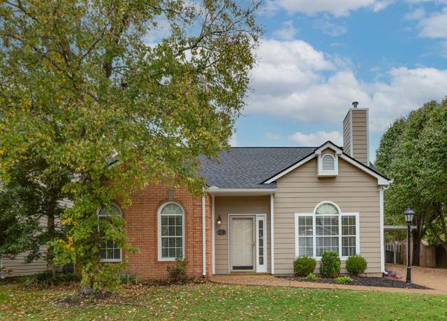 Property at 2100 Roderick Pl W, Franklin, TN 37064, 2 beds, 2 baths