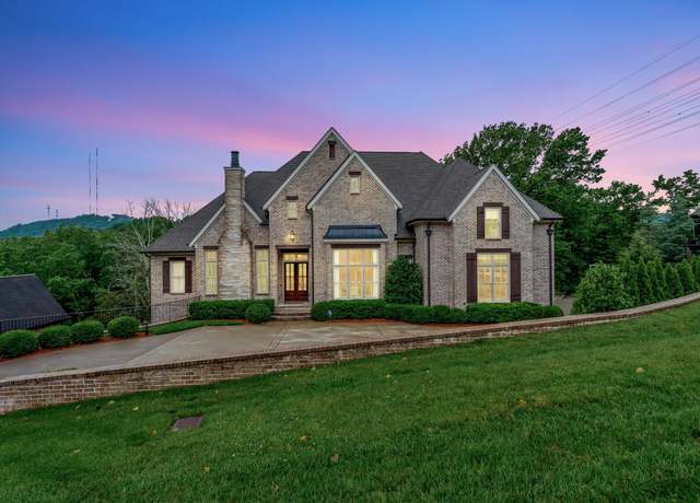 Property at 1423 Richland Woods Ln, Brentwood, TN 37027, 8 beds, 7.5 baths