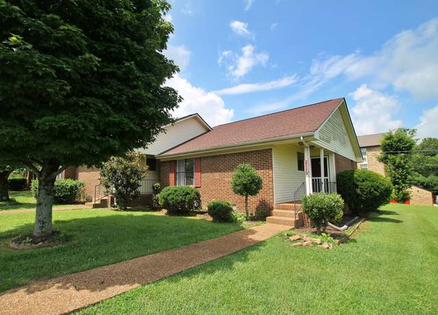 Property at 2117 Mockingbird Ln Unit A, Springfield, TN 37172, 2 beds, 1 bath