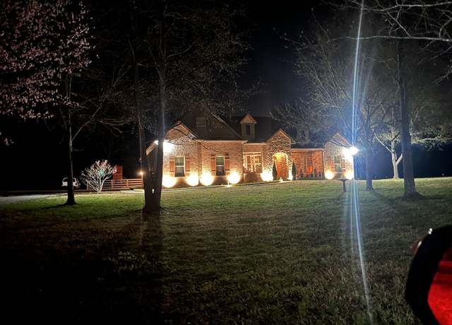 Property at 7270 Old Franklin Rd, Fairview, TN 37062, 4 beds, 4.5 baths