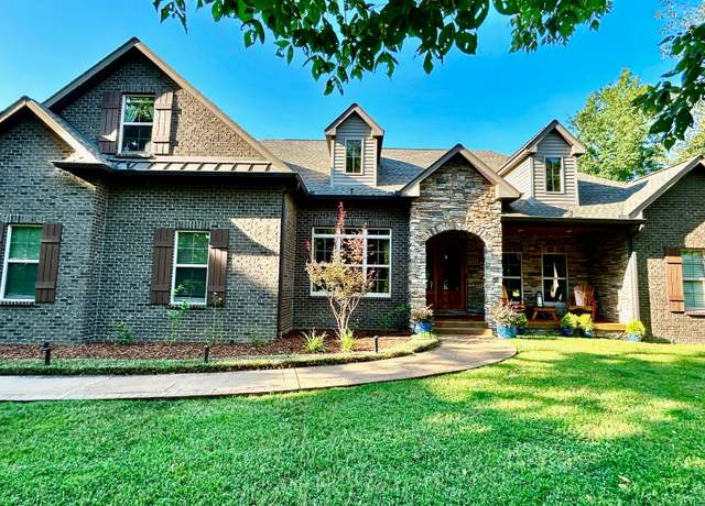 Property at 7270 Old Franklin Rd, Fairview, TN 37062, 4 beds, 4.5 baths
