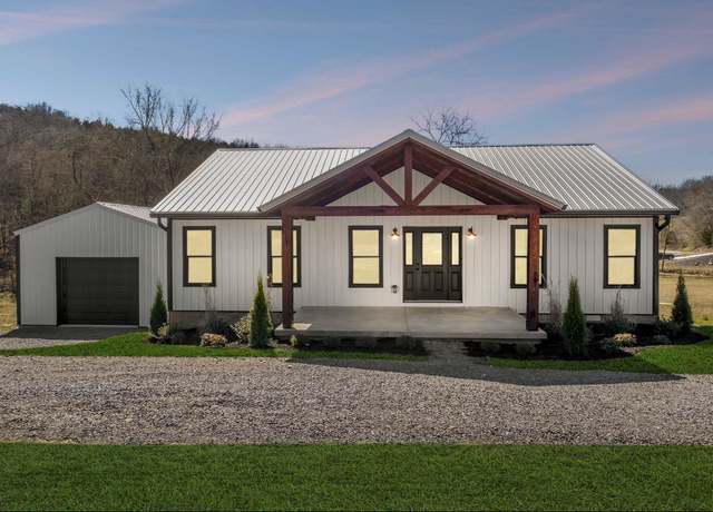 Property at 6 Carter Ln, Carthage, TN 37030, 3 beds, 2 baths