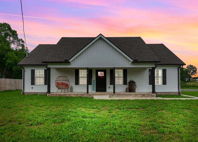 Property at 241 Holly Grove Rd, Lewisburg, TN 37091, 3 beds, 2 baths