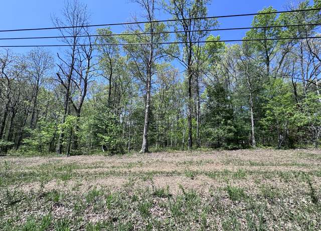 Property at 1027 Natchez Trce, Crossville, TN 38572