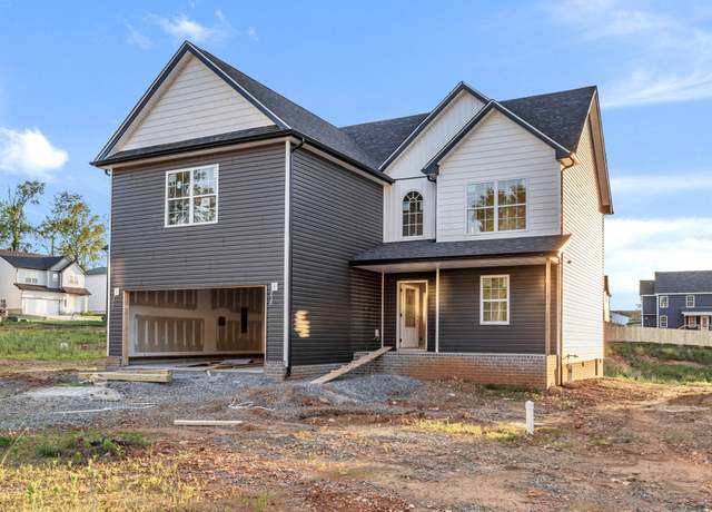 Property at 240 Wesson Dr, Clarksville, TN 37043, 3 beds, 2.5 baths