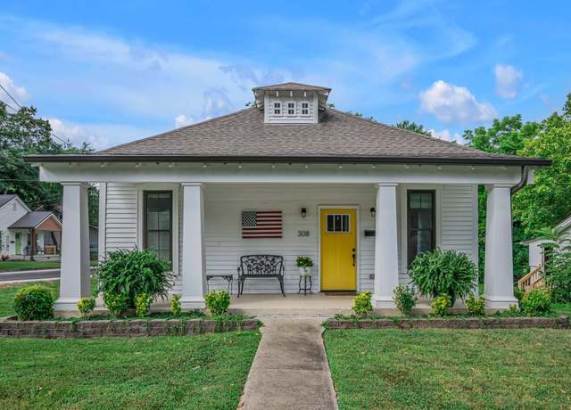 Property at 308 E Rickert Ave, Dickson, TN 37055, 2 beds, 2 baths