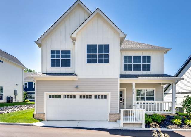 Property at 2202 Chadwell Station Ln, Madison, TN 37115, 4 beds, 2.5 baths