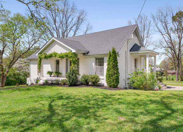 Property at 614 Woodett Dr, Nashville, TN 37211, 4 beds, 3 baths
